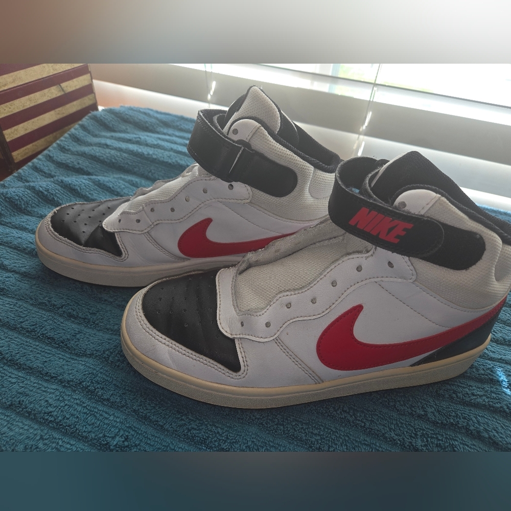 Nike Court Borough Mid 2 ,Kids Shoes Size 7y, CD7782-110